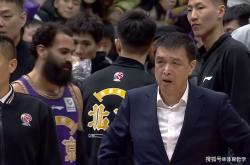 开云体育官网-兹连队击败黑马，成功晋级淘汰赛
