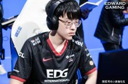 开云体育登录-关于V5血洗SHR，Scout拿下关键大龙激烈交锋全球总决赛，留下经典瞬间的信息