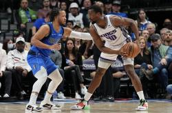 开云体育-意大利男篮绝杀国王，福克斯打破历史纪录的简单介绍