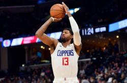 开云体育下载-魔术逆转快船，乔治刷新纪录