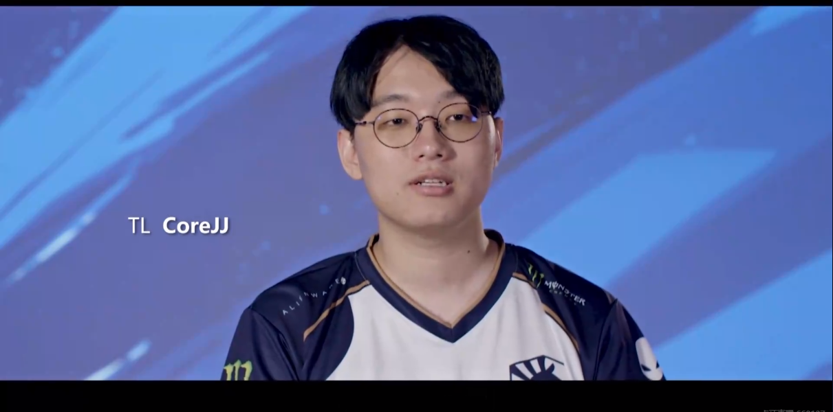 RNG翻盘TSM，CoreJJ完成史诗逆转四强赛2:1（伦敦）