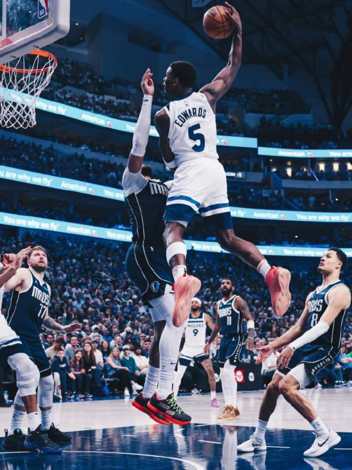 包含76人绝杀独行侠,福克斯扛起全队的词条 包含76人绝杀独行侠,福克斯扛起全队的词条