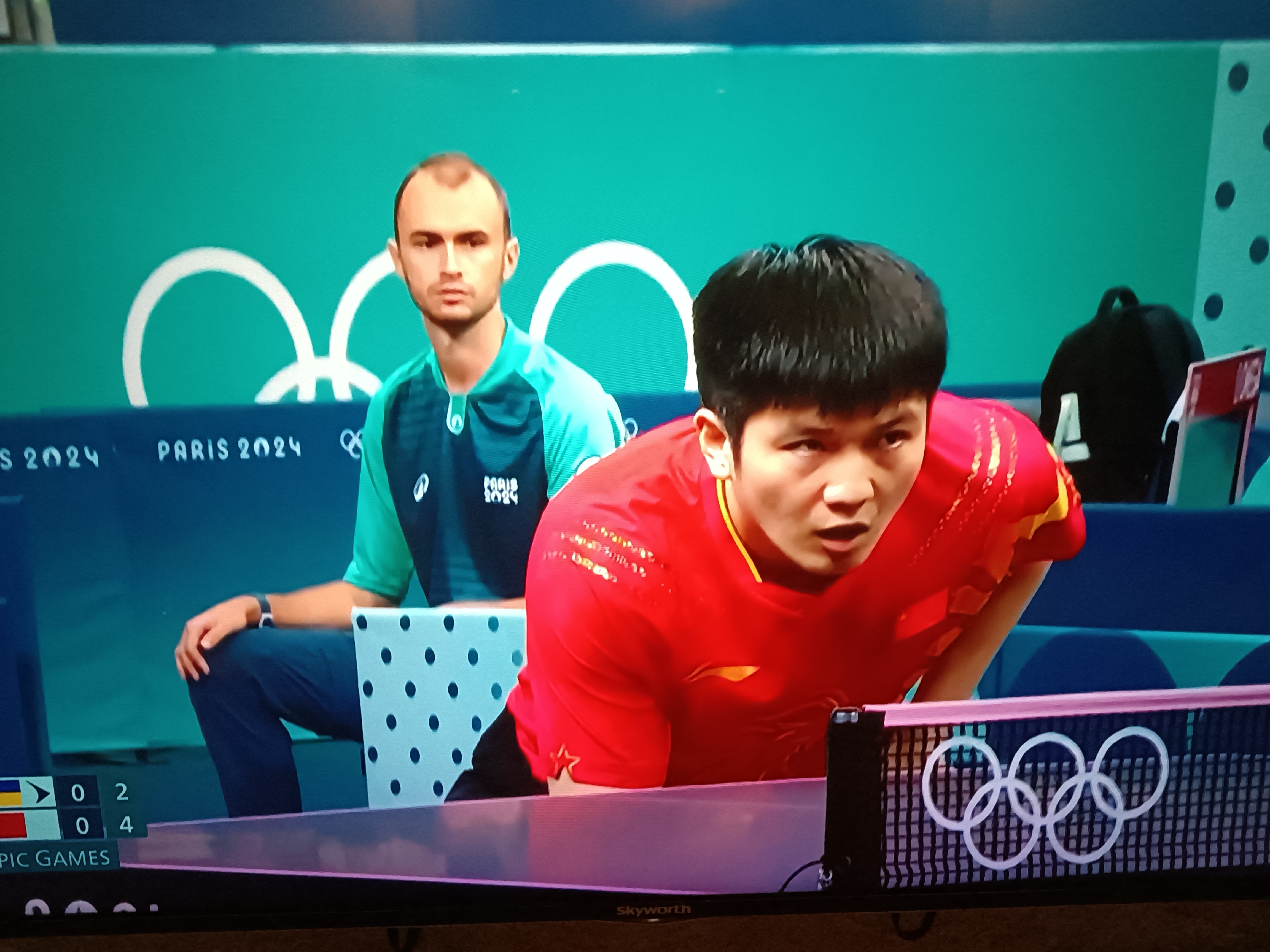 日本队轻取瑞典队,樊振东点燃赛场 日本队轻取瑞典队,樊振东点燃赛场