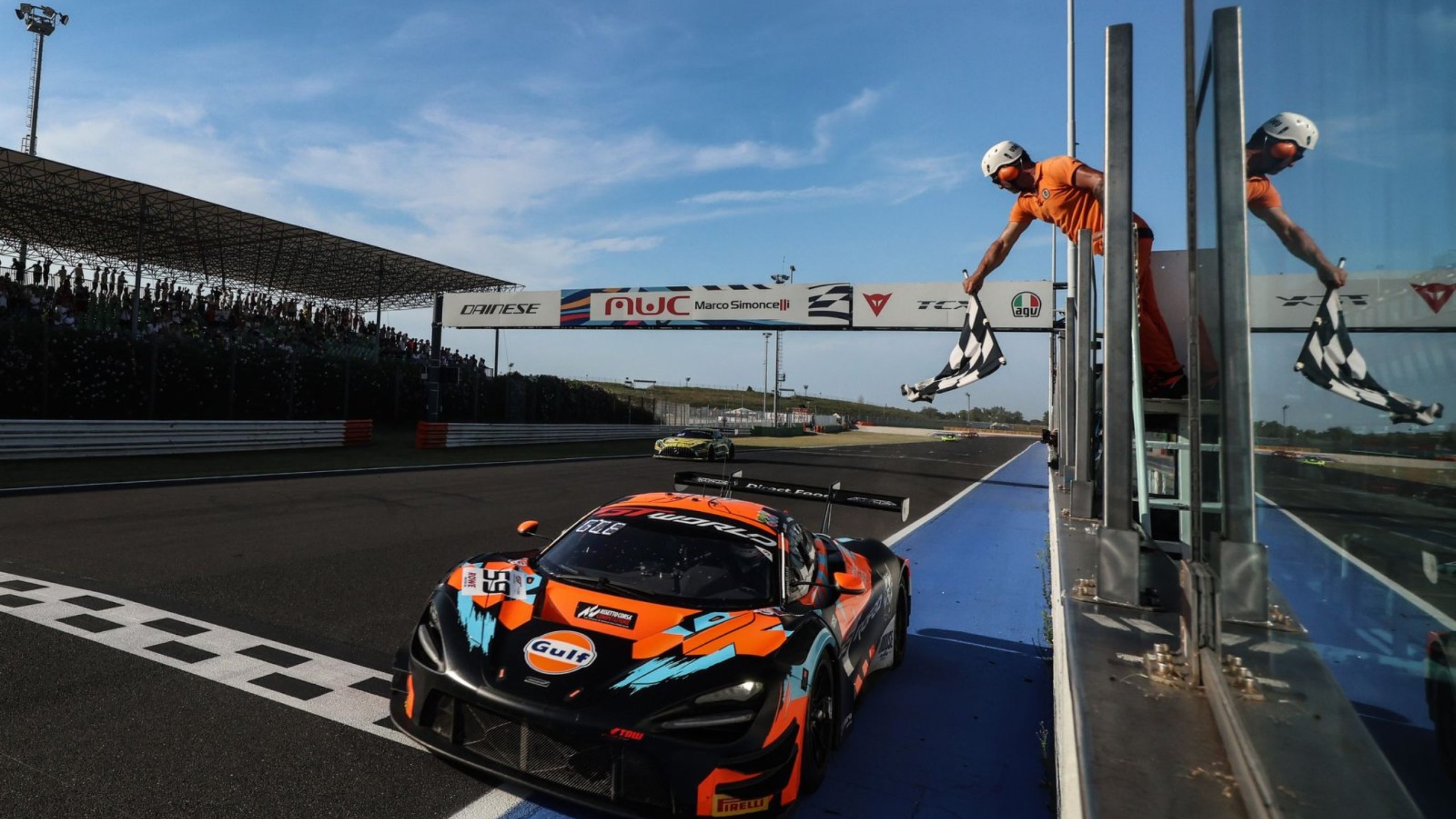 索伯车队横扫迈凯伦，佩雷兹状态火热