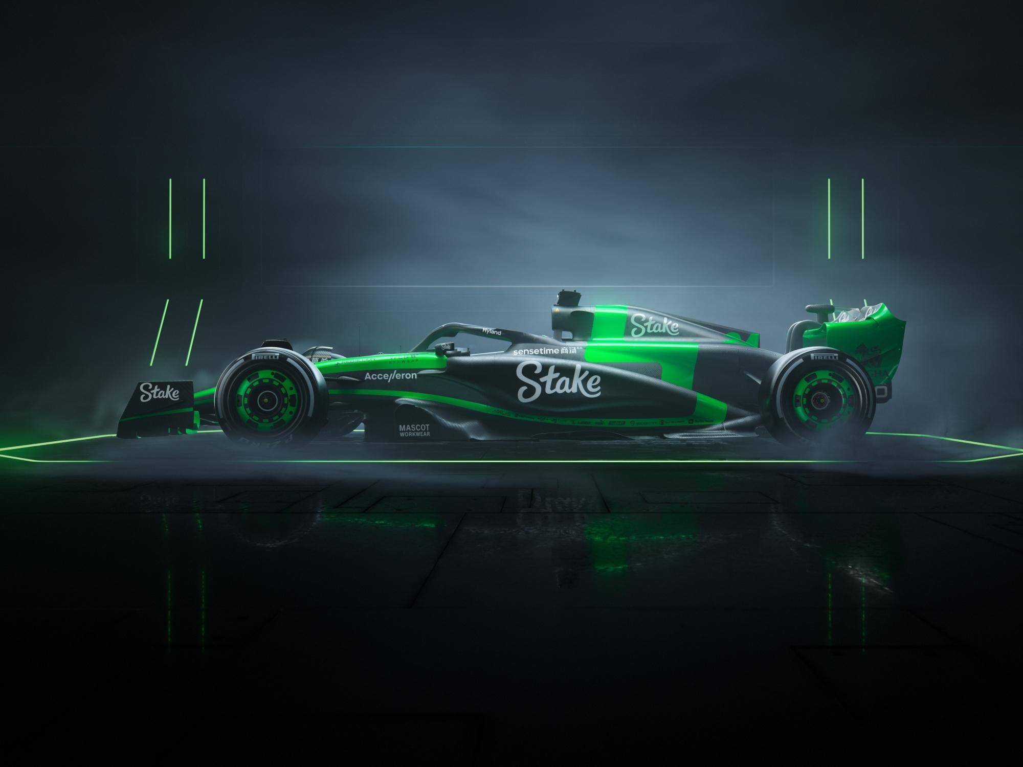 阿斯顿马丁轻取索伯车队,汉密尔顿扛起全队 阿斯顿马丁轻取索伯车队,汉密尔顿扛起全队